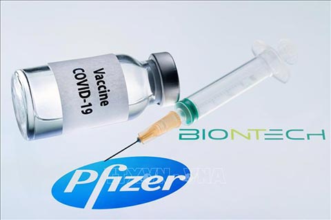 5 điều cần biết khi tiêm vaccine Pfizer