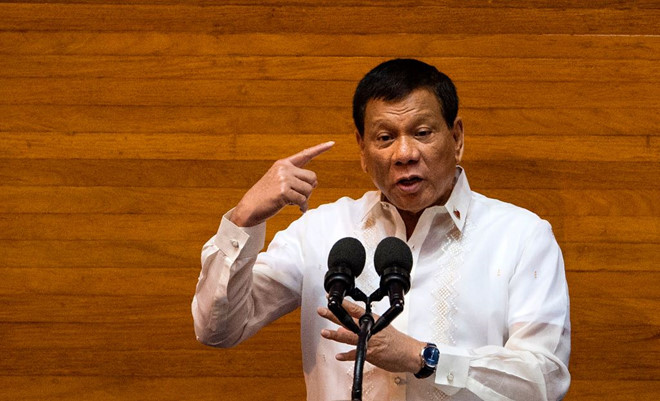 Duterte mở cuộc đối thoại với các giám mục sau khi đề nghị người Phi Luật Tân giết họ