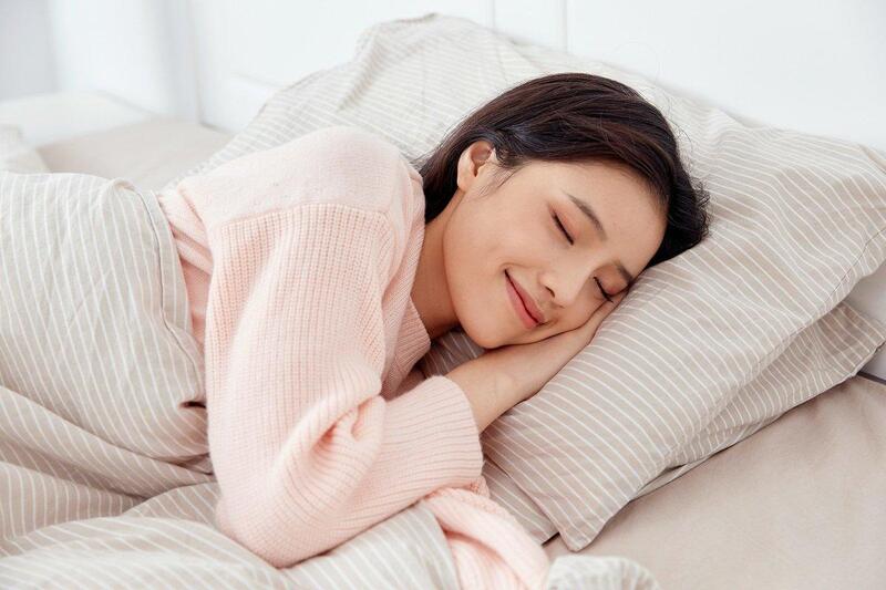 Mẹo chìm vào giấc ngủ nhanh của bác sĩ Anh
