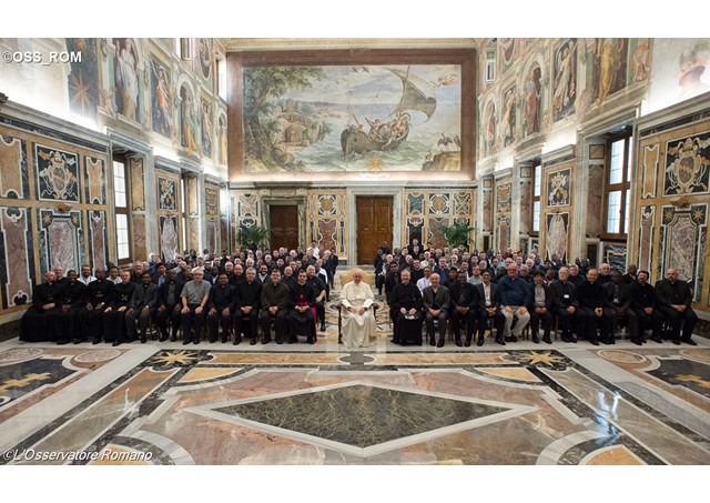 Đức Thánh Cha tiếp kiến Tổng tu nghị dòng OMI
