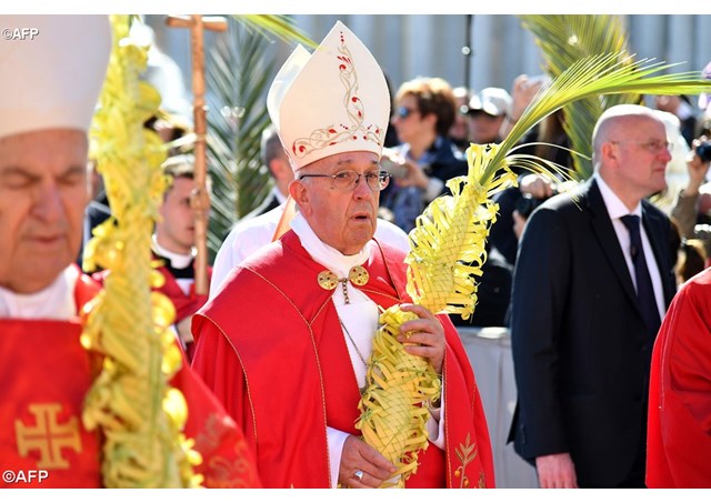 Lễ Lá và Kinh Truyền Tin